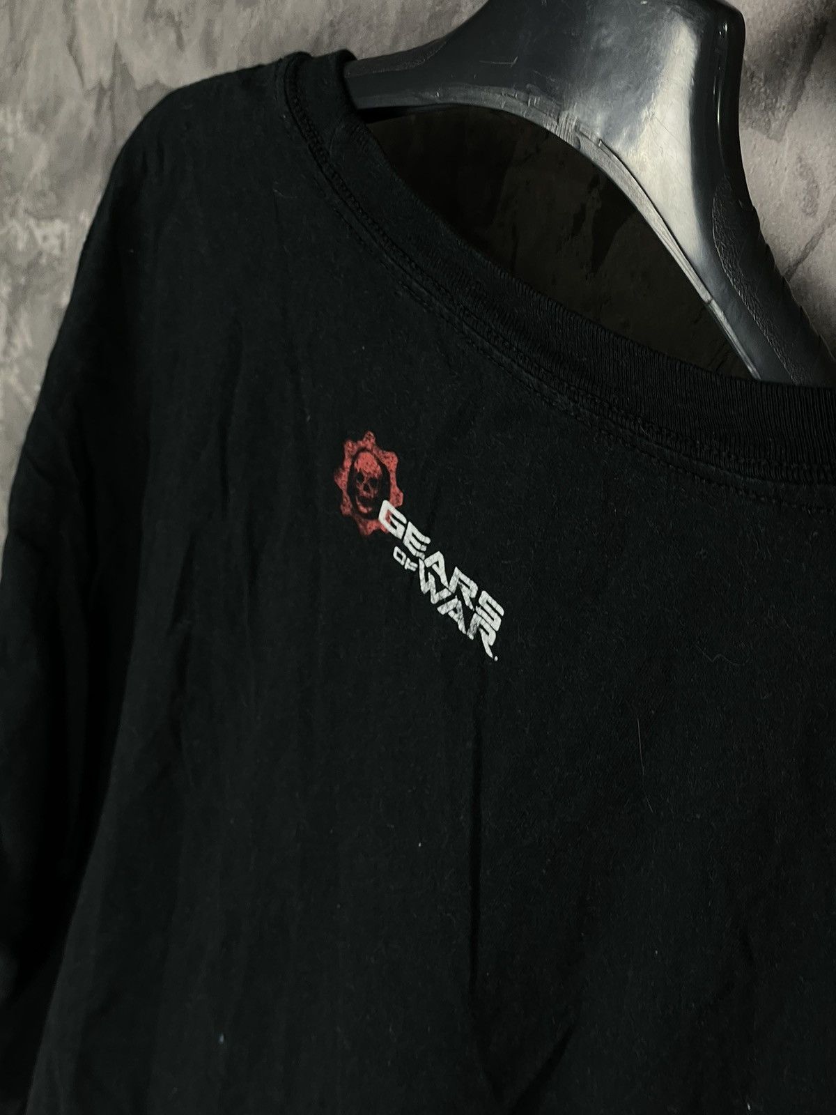 Vintage Vintage Gears of War T shirt 00s Video Game Black Sz M Size US M / EU 48-50 / 2 - 6 Thumbnail