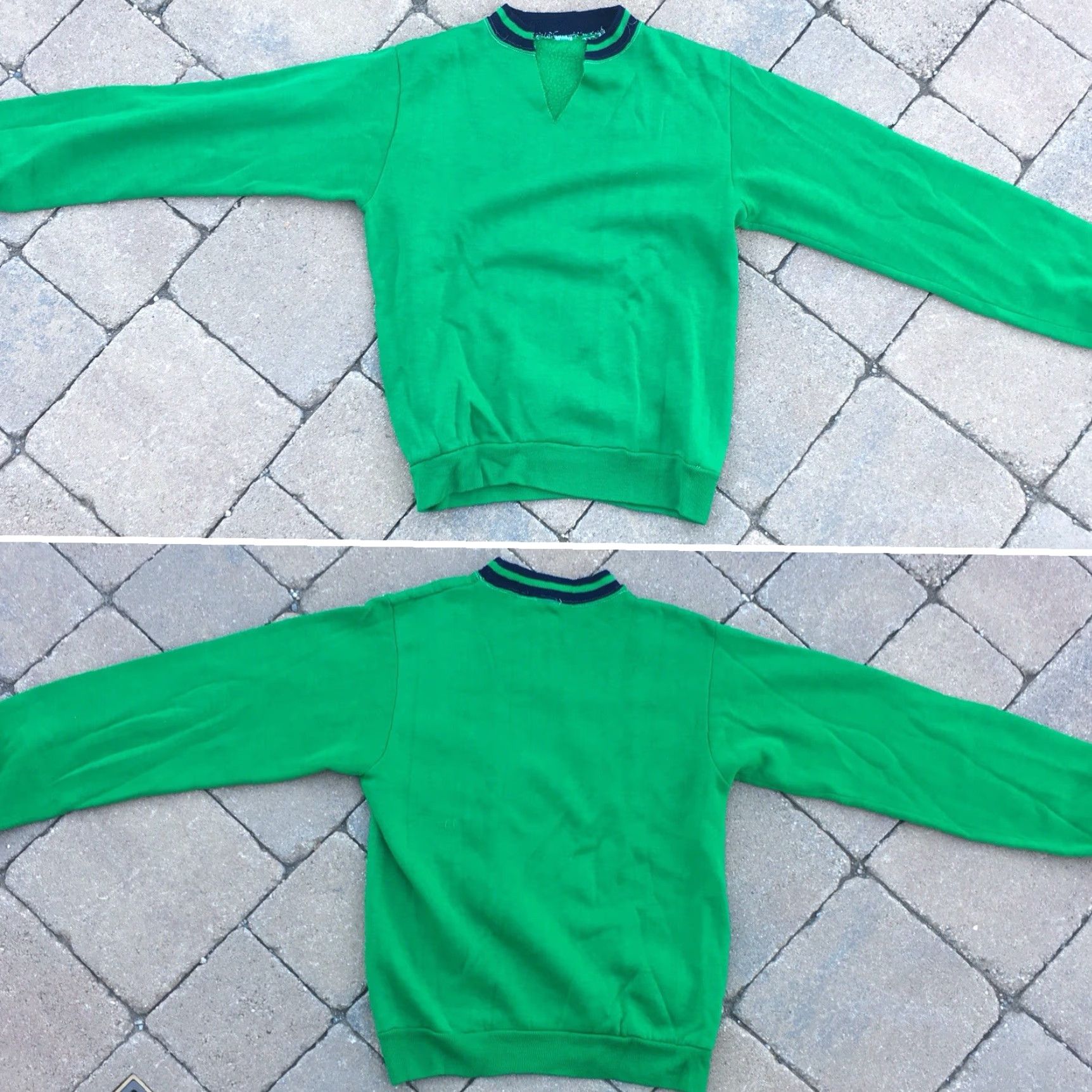 Vintage VINTAGE Sweatshirt Green With Navy Striped Neck & Sleeves Ends XS S Sweatshirt Men XS S Green Striped Vintage Mens Size US S / EU 44-46 / 1 - 4 Thumbnail
