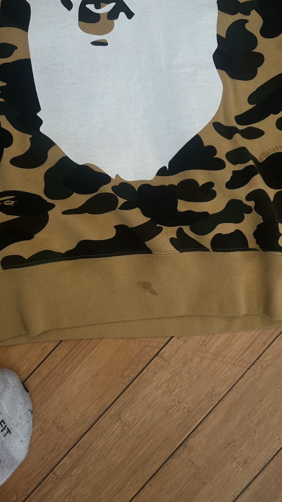 Bape 1ST CAMO BIG APE HEAD CREWNECK Size US M / EU 48-50 / 2 - 6 Thumbnail