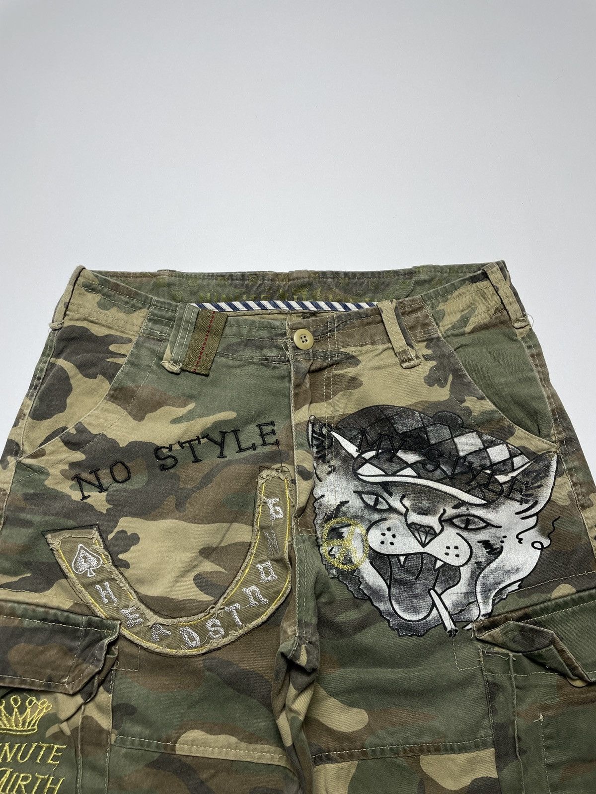 Ed Hardy Minute Mirth - Edhardy Style Short Pants Size US 32 / EU 48 - 4 Thumbnail