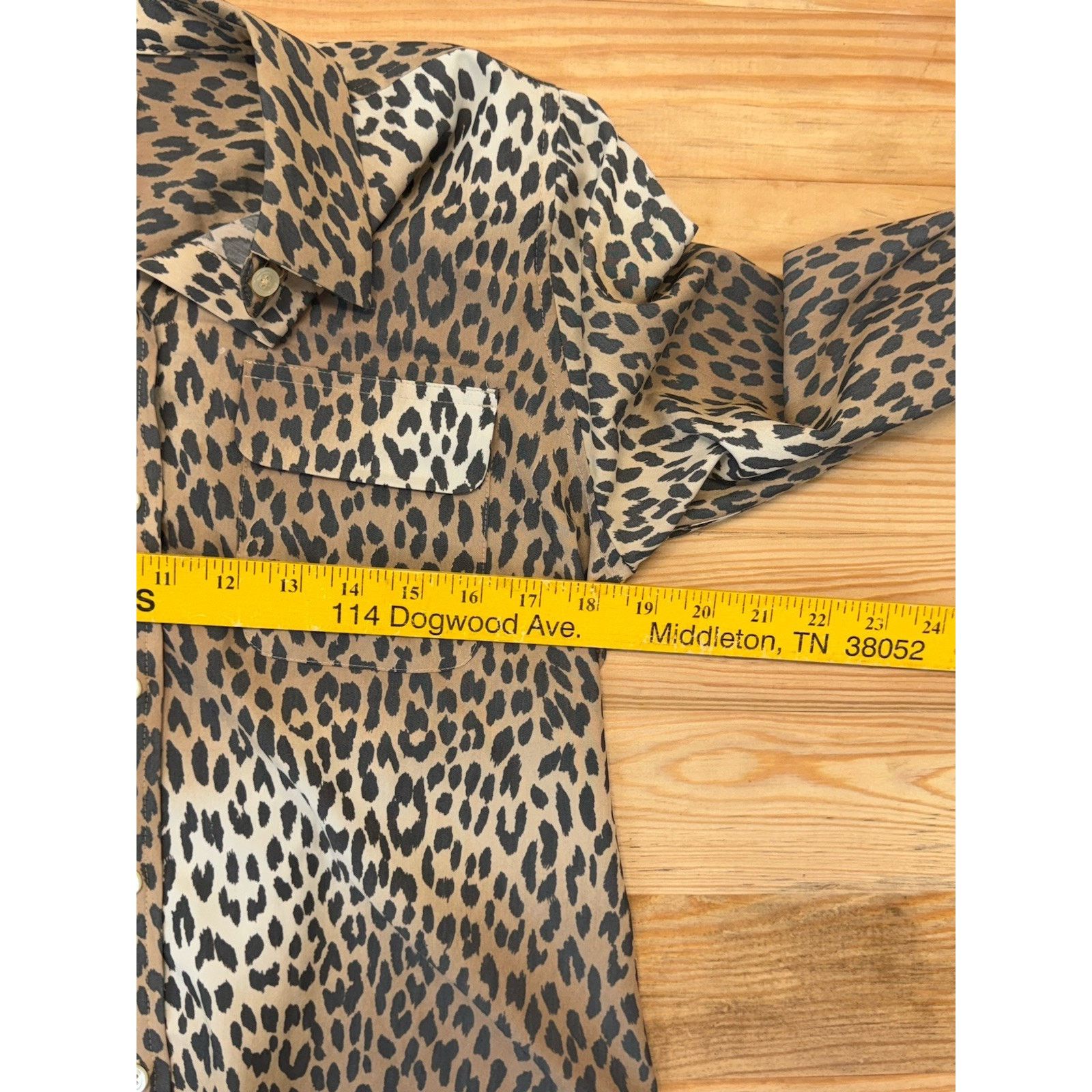Chicos Chico's Button-Down Tunic Animal Print Pockets Women’s 0 Size S / US 4 / IT 40 - 4 Thumbnail
