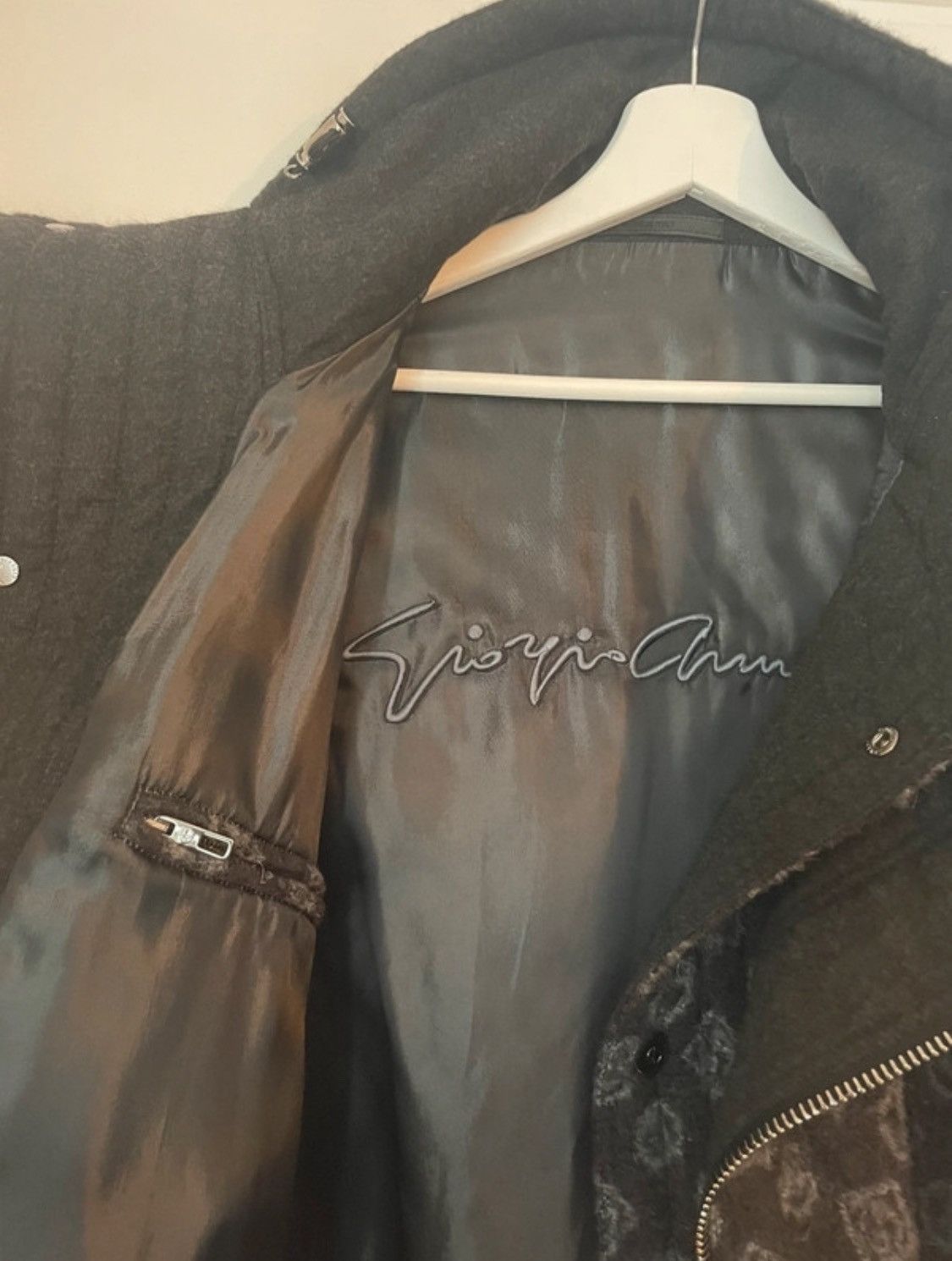 Giorgio Armani Giorgio Armani logos FW22 bomber jacket Size US M / EU 48-50 / 2 - 8 Thumbnail