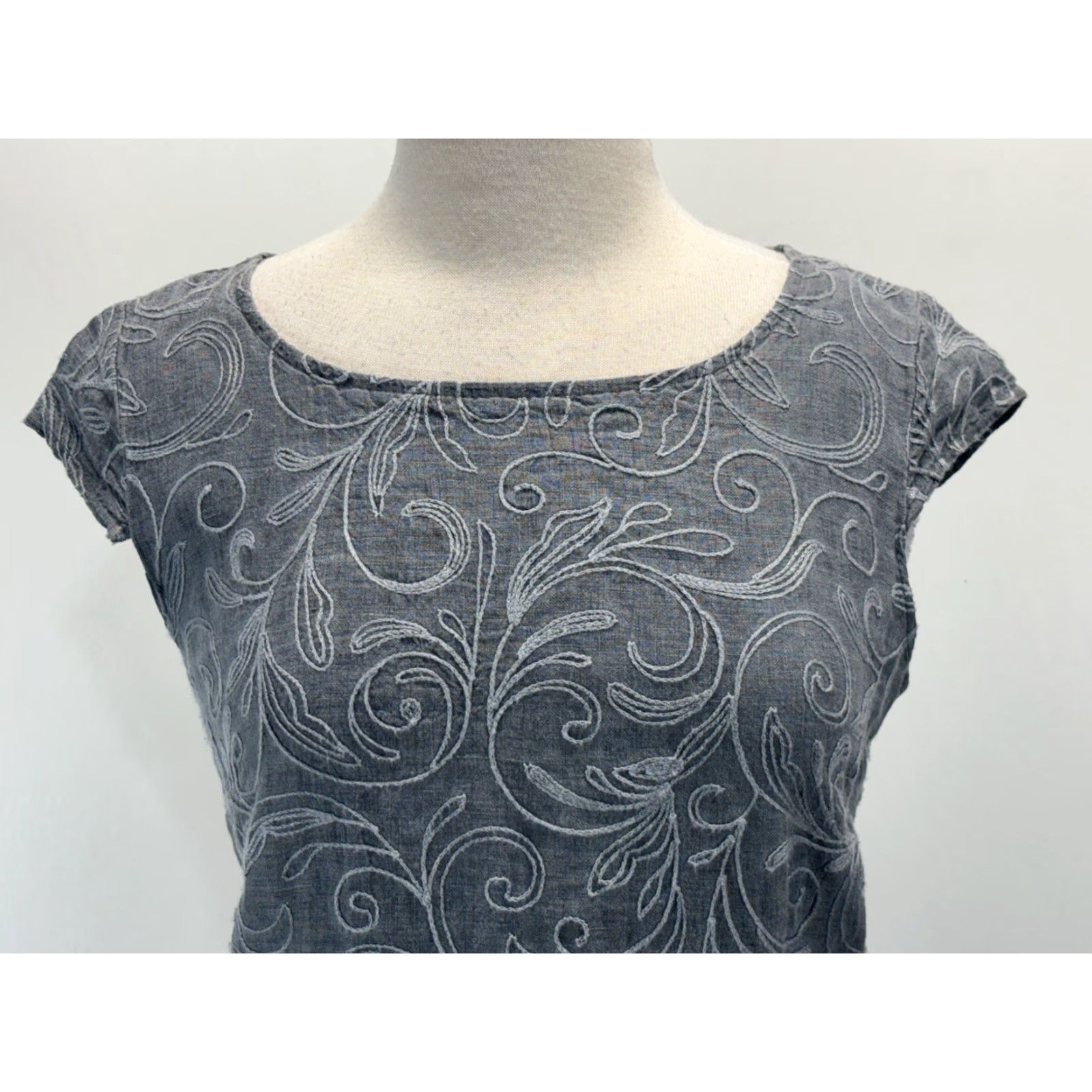 B Sides LINA TOMEI Embroidered Linen Dress Small Grey/Blue Short Sleeve Women's Italy Casual Size S / US 4 / IT 40 - 5 Thumbnail
