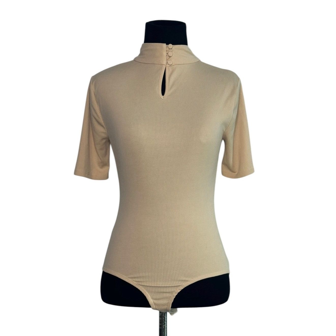 REVOLVE H:ours beige short sleeves open back bodysuit size small Size S / US 4 / IT 40 - 1 Thumbnail