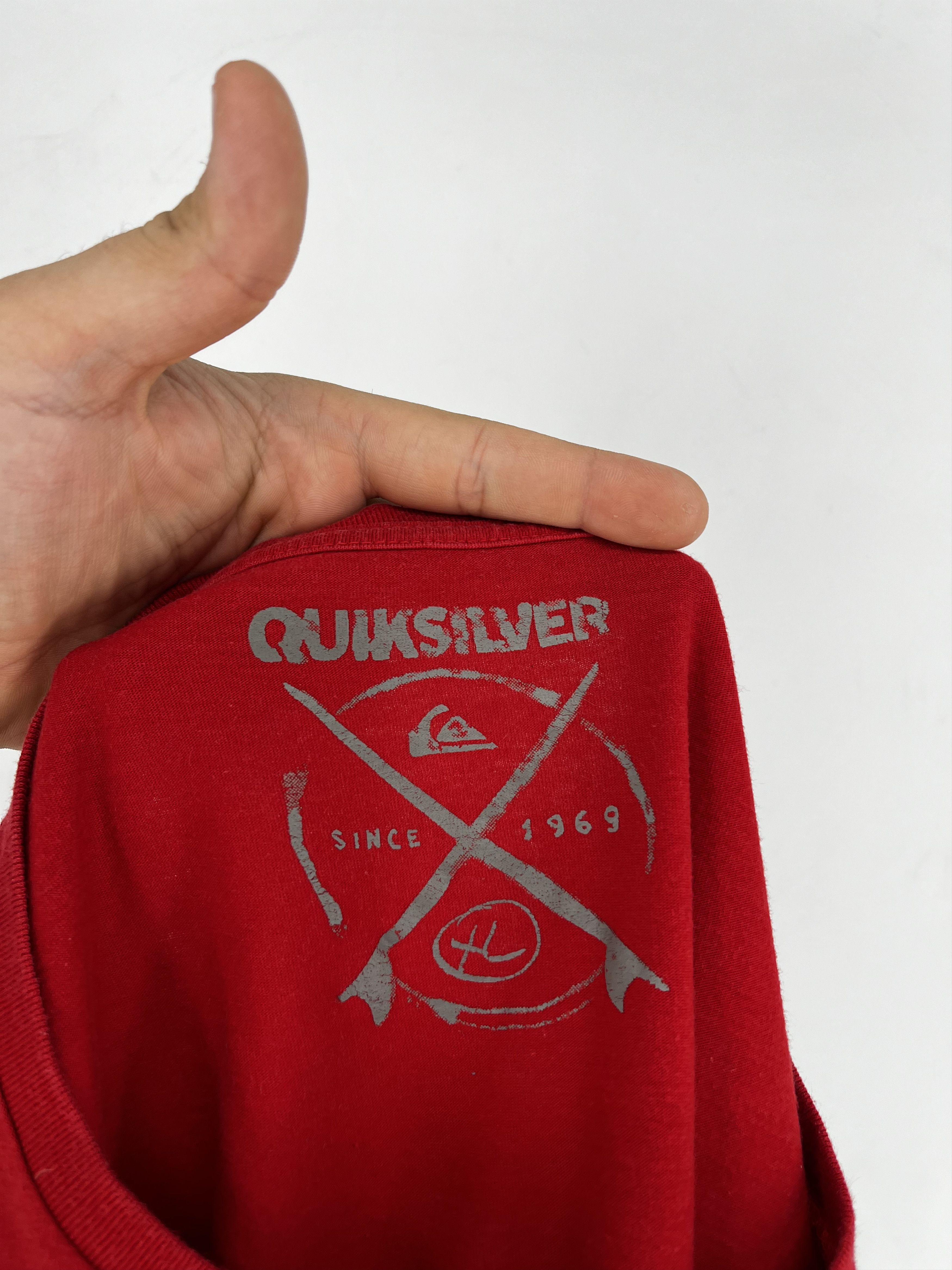 Quicksilver Vintage Quiksilver T-Shirt Medium Red Surf Skateboard y2k Size US XL / EU 56 / 4 - 7 Thumbnail