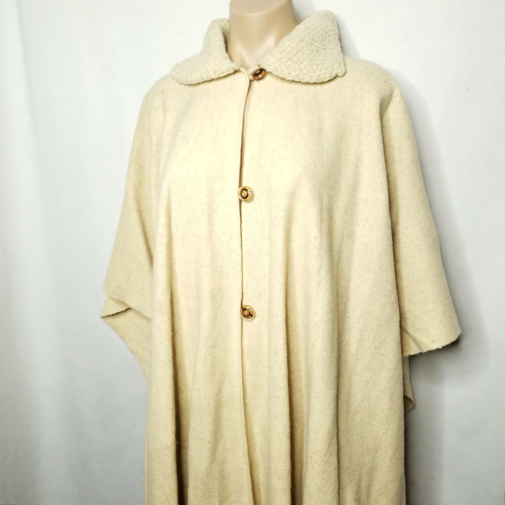 Vintage VINTAGE Beige Oatmeal Wool Blanket Poncho Cape Cream Sweater Knit Collar One Size Womens M? Size ONE SIZE - 6 Thumbnail