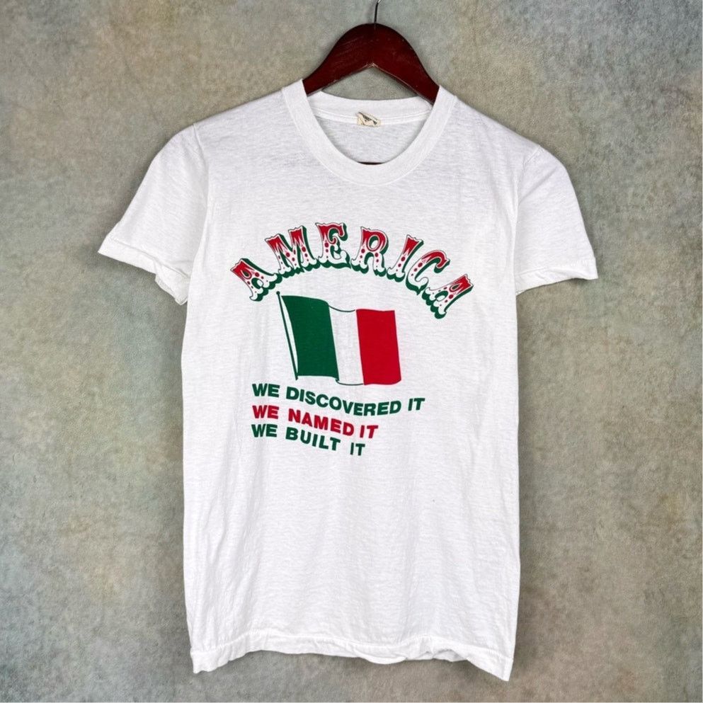 Vintage VTG 80s Italian American Pride T Shirt S White Screen Stars Size US S / EU 44-46 / 1 - 1 Thumbnail