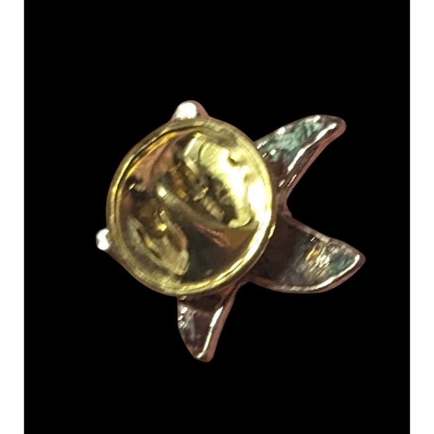 Other Mermaidcore Small Silver Tone Starfish Lapel Pin Size ONE SIZE - 2 Thumbnail
