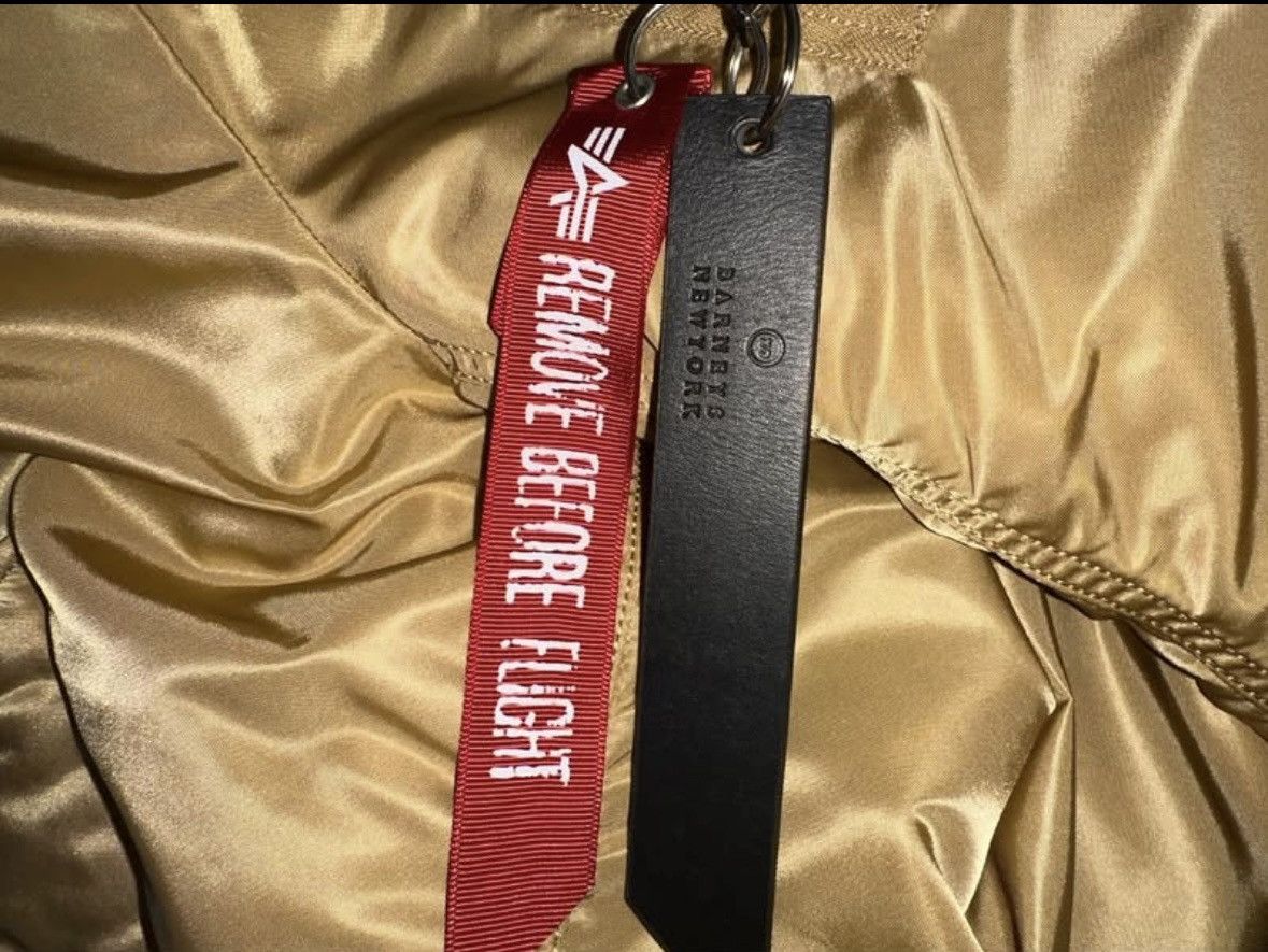 Barneys New York Barneys New York x Alpha Industries Reversible Bomber Jacket Size US M / EU 48-50 / 2 - 4 Thumbnail