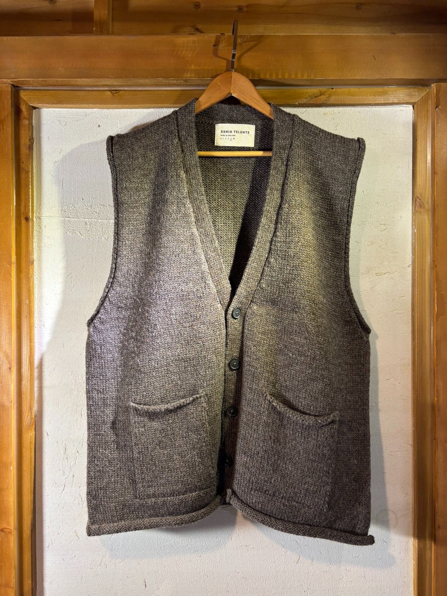 XENIA TELUNTS XENIA TELUNTS British Oversized Sweater Vest Size US XL / EU 56 / 4 - 1 Thumbnail