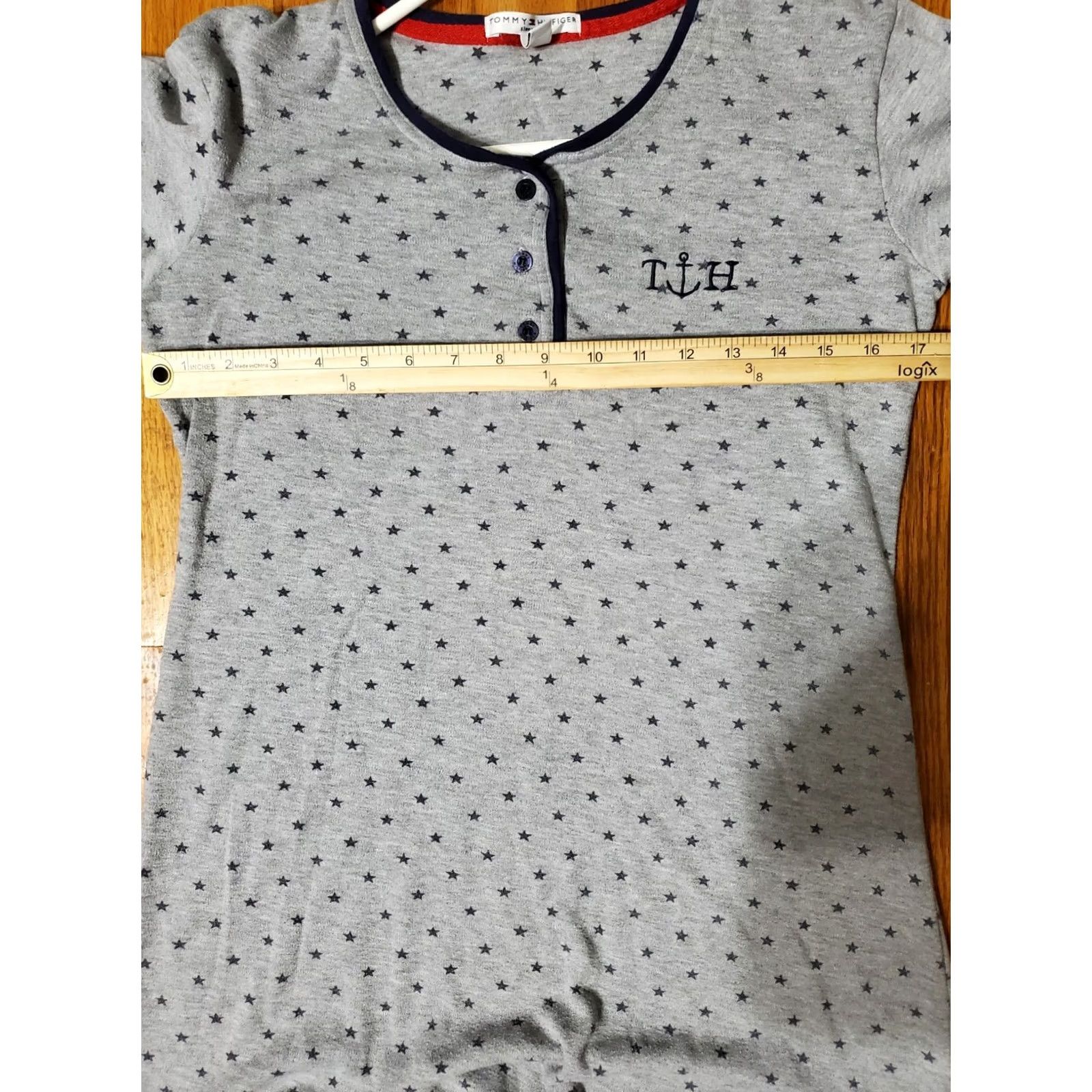 Tommy Hilfiger Tommy Hilfiger Sleepwear Women's Size S Gray Nightgown Henley Long Sleeve Star AOP Logo Comfort Shirt Dress Nightgown Size ONE SIZE - 6 Thumbnail