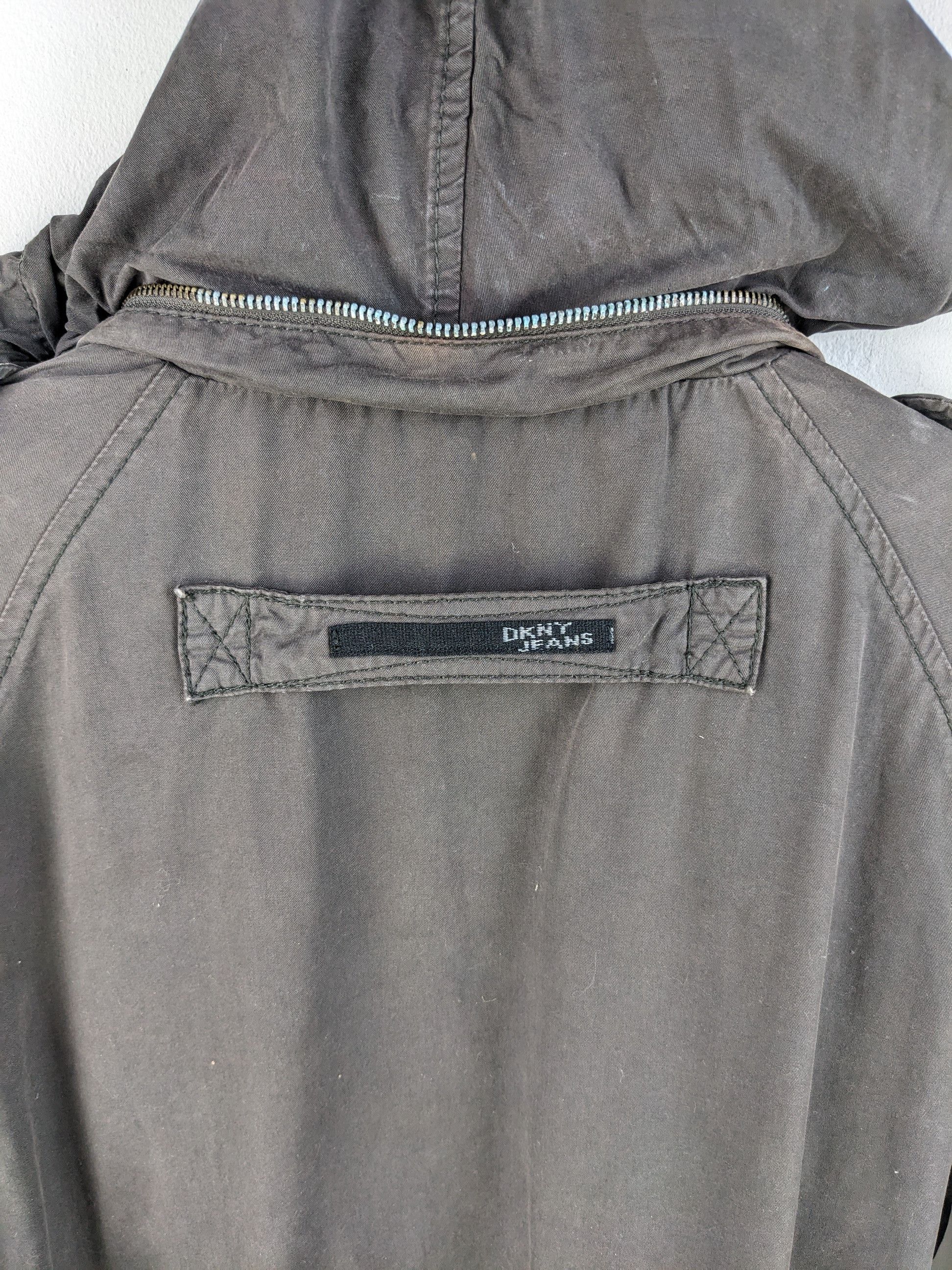 DKNY × Vintage Vintage DKNY Jacket Hoodie Military Style Size US M / EU 48-50 / 2 - 18 Thumbnail