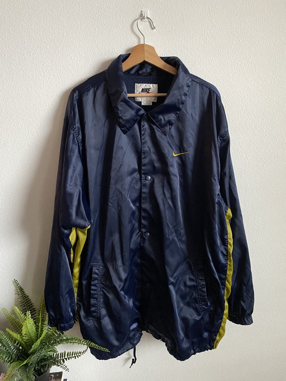 Nike Vintage 90s Nike Track Coach Jacket Size US XL / EU 56 / 4 - 1 Thumbnail