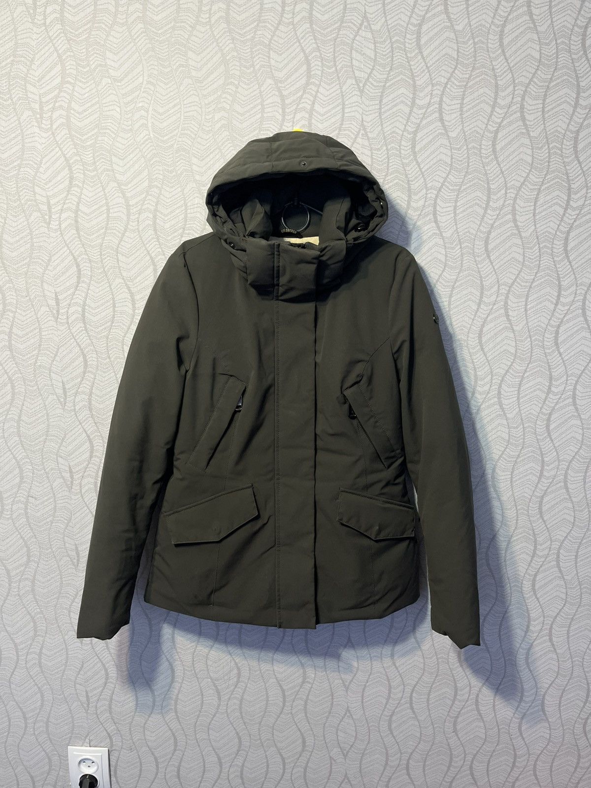 Goldbergh Goldbergh Luxury Sports Ski Khaki Puffer Jacket Size S Size S / US 4 / IT 40 - 1 Thumbnail