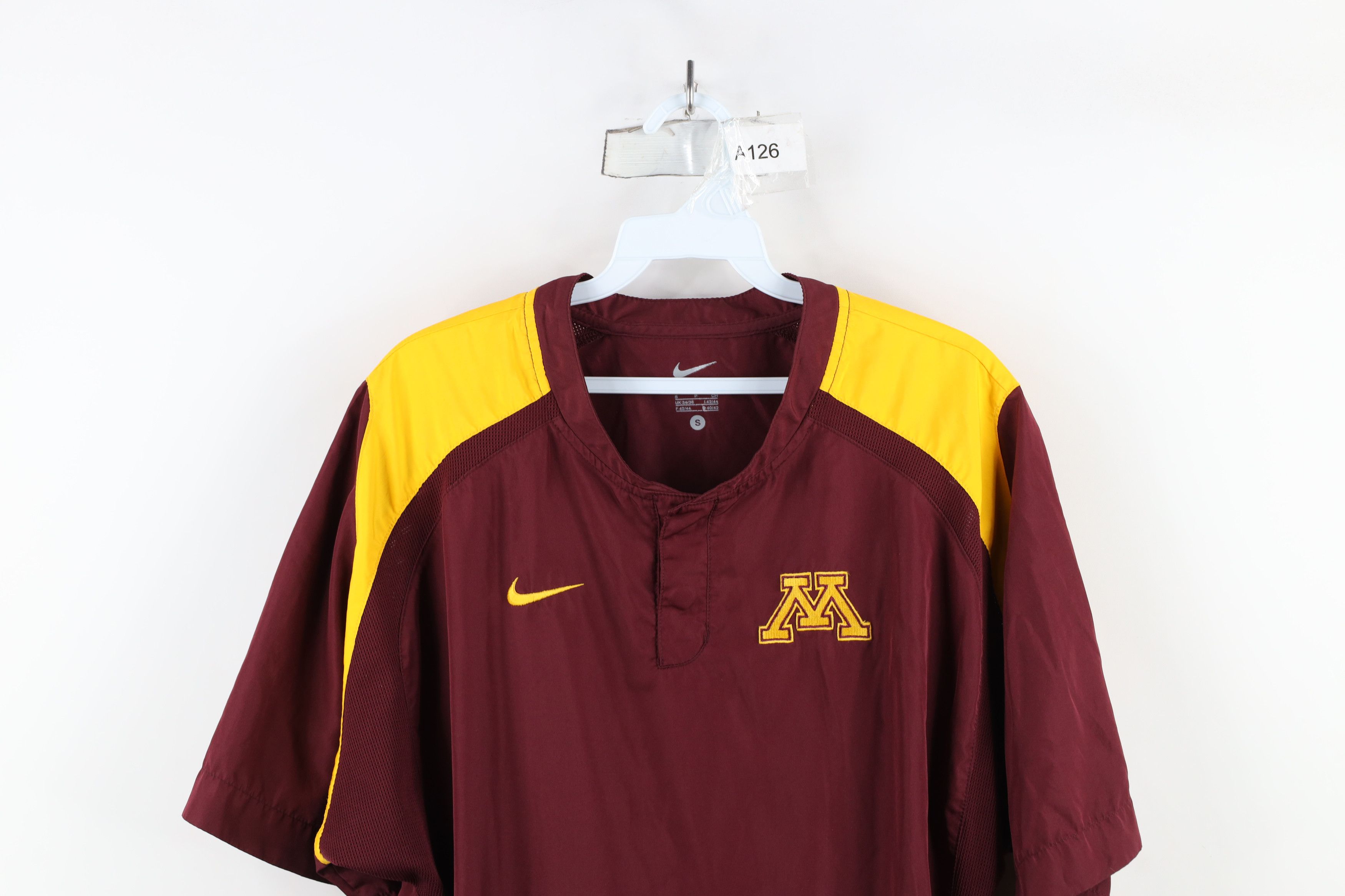Nike × Vintage Nike University of Minnesota Short Sleeve Windbreaker Jacket Size US S / EU 44-46 / 1 - 2 Thumbnail