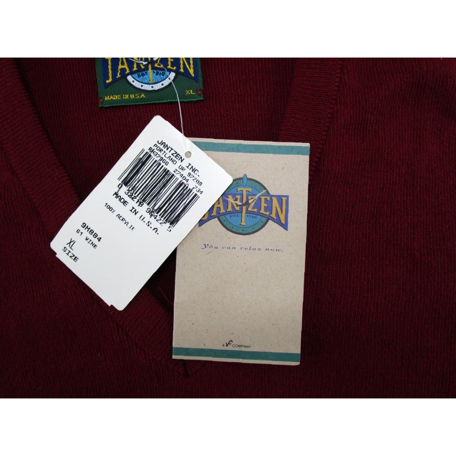 Jantzen VINTAGE Jantzen Red V-Neck Sweater XL Mens Knit Pullover 90s Classic USA Made Red 90s Boys Girls Size US XL / EU 56 / 4 - 2 Thumbnail