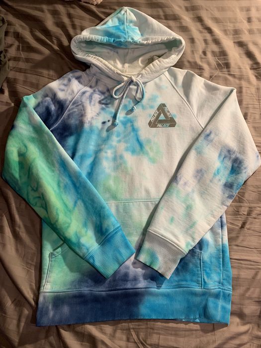 Palace tie hot sale dye hoodie