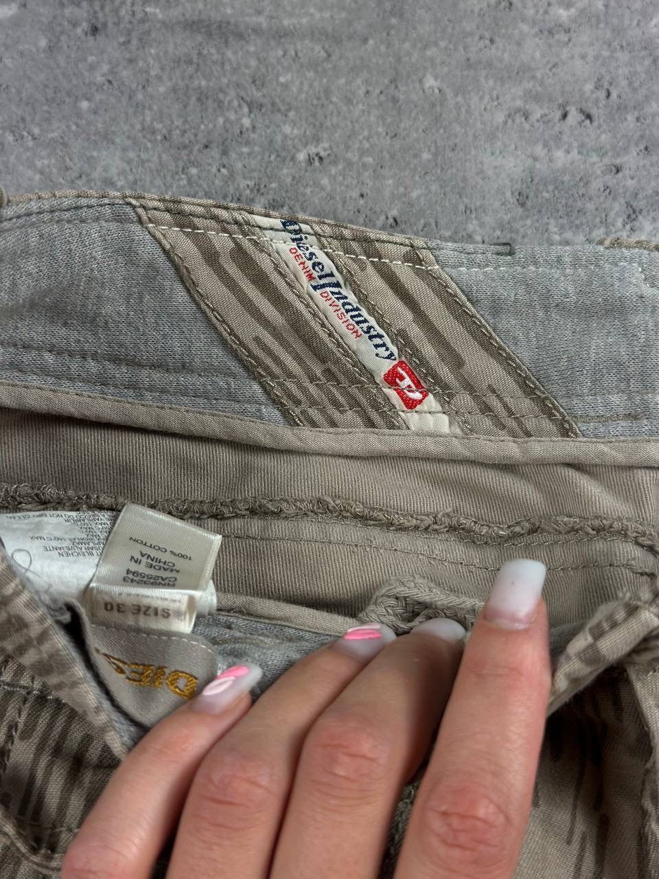 Diesel Vintage Diesel Industry Denim Division Cargo Pants Workwear Size US 30 / EU 46 - 6 Thumbnail