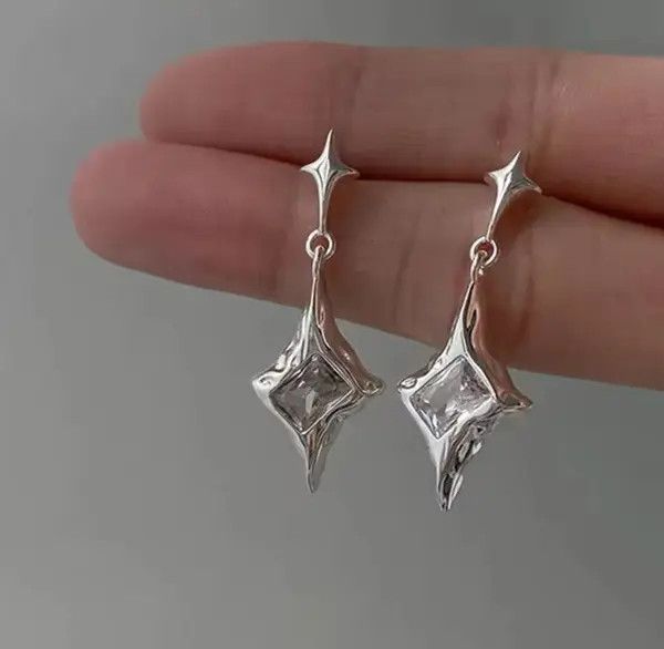 Jewelry Star Stud Earrings for Men Women Size ONE SIZE - 1 Thumbnail