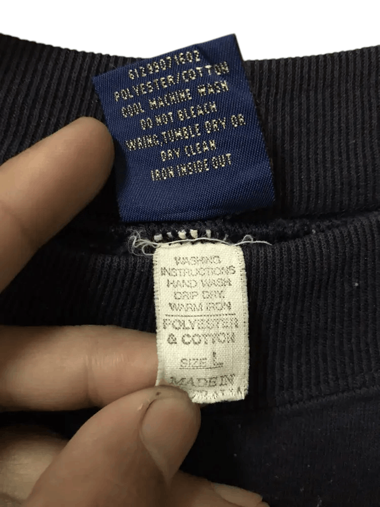 Vintage Vintage Young OZ Australia Sweatshirts Size US L / EU 52-54 / 3 - 6 Thumbnail
