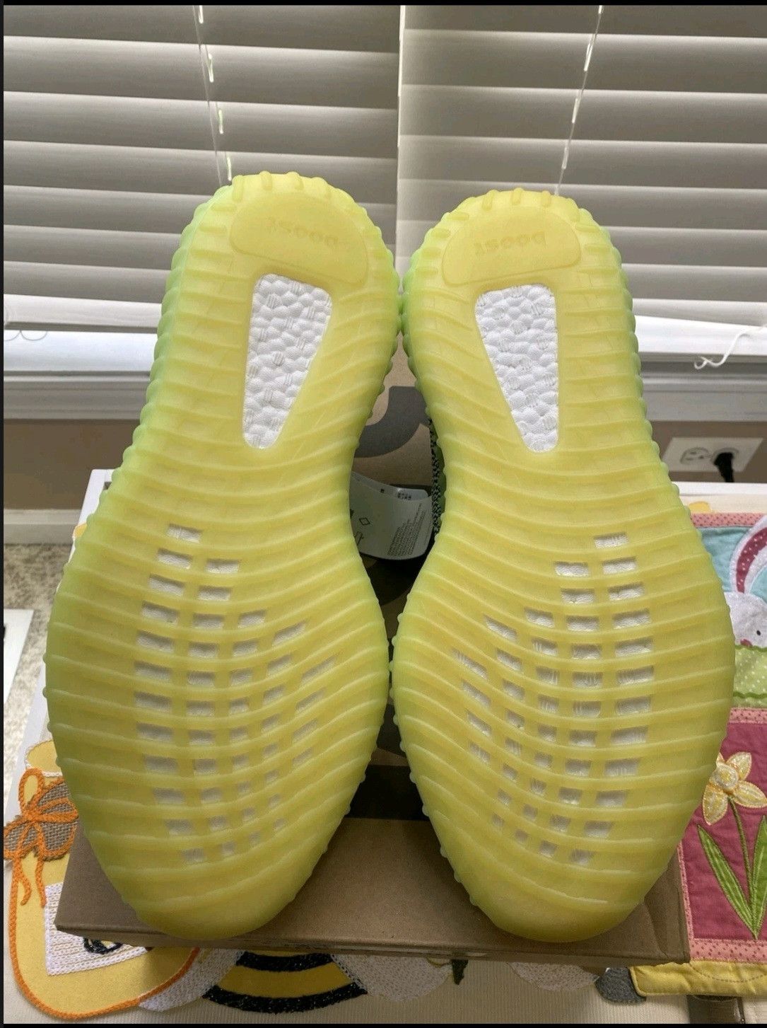 Adidas Adidas Yeezy 350 V2 Yeezreel Non-Reflective Size 12 Men DS Size US 12 / EU 45 - 6 Thumbnail