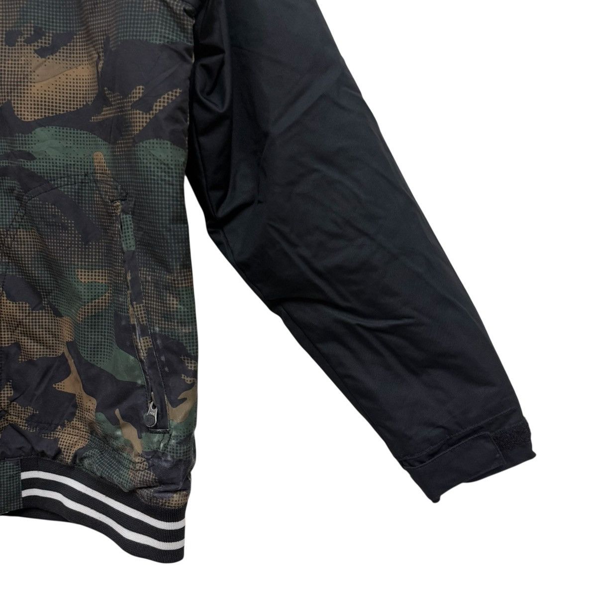 Burton Burton Camouflage Dryride Hoodie Jacket Size US L / EU 52-54 / 3 - 5 Thumbnail