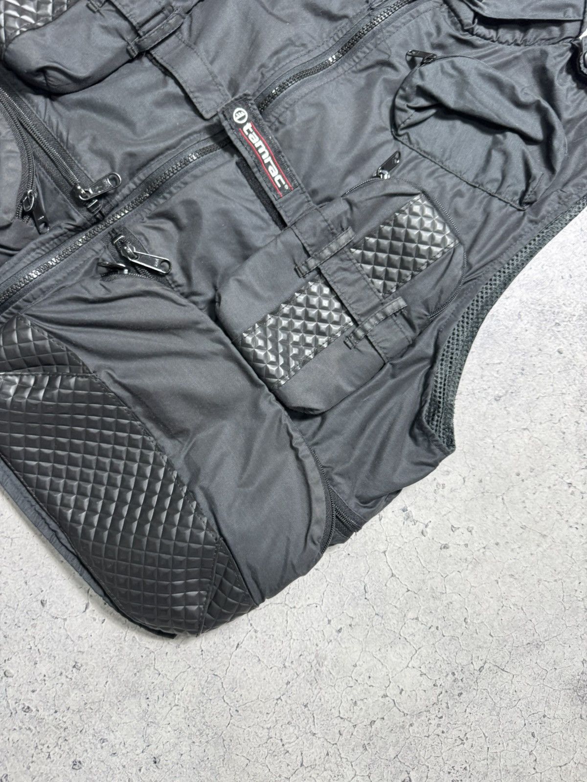 Japanese Brand Multi Pocket Parachute Vest Avant Garde Tactical Size US L / EU 52-54 / 3 - 6 Thumbnail