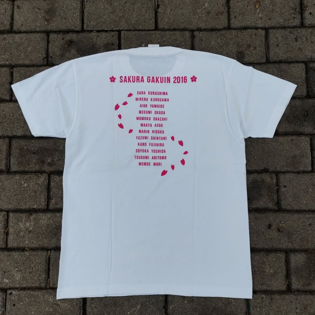 Band Tees Sakura Gakuin BABYMETAL Nendo 2016 Tee Size US L / EU 52-54 / 3 - 1 Thumbnail