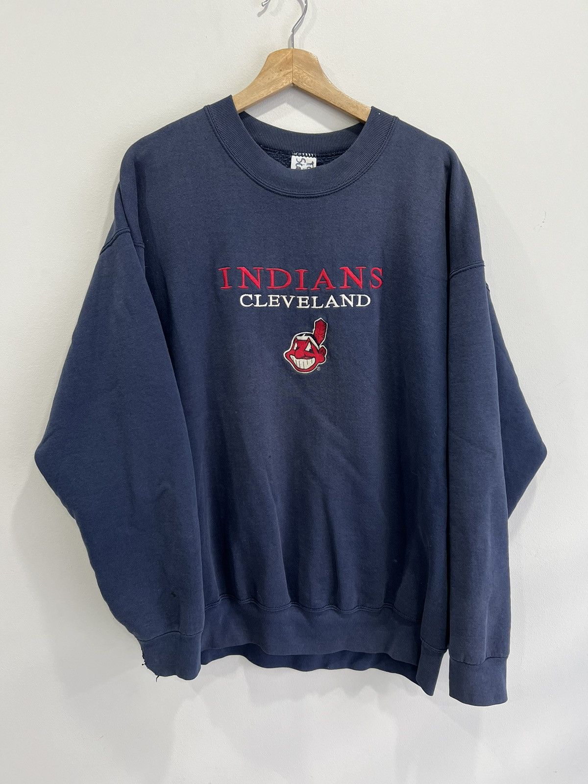 Vintage Vintage Cleveland Indians Sweater crewneck sweatshirt Size US XXL / EU 58 / 5 - 1 Thumbnail