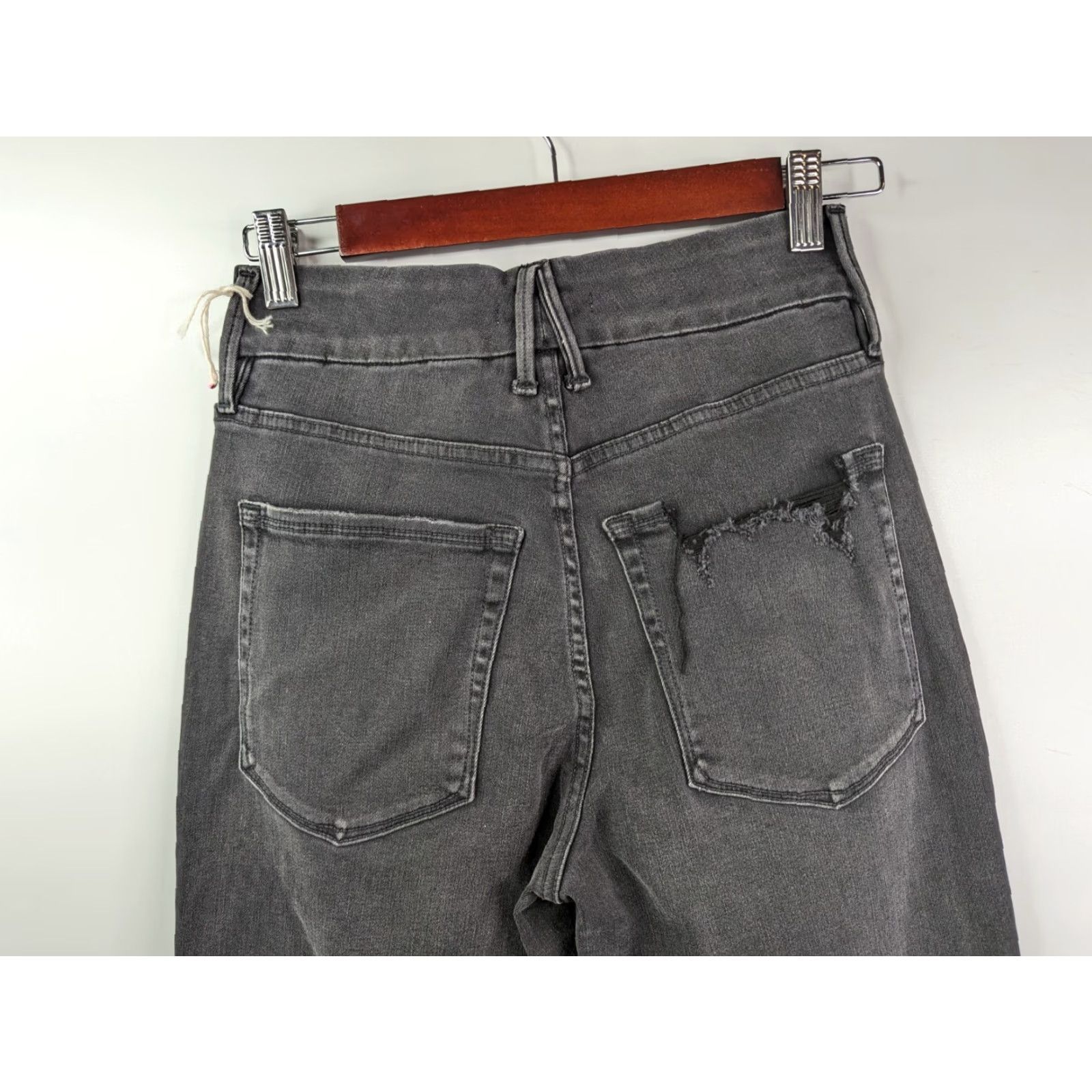 Good American Good American Womens Jeans Black Distressed Straight Leg Size 4 Regular Rise High 10.5in + Denim Slim Fit N/A Size ONE SIZE - 5 Thumbnail