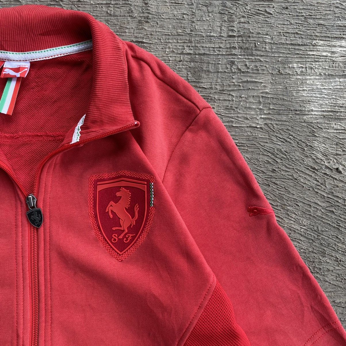 Ferrari × Puma Puma X Ferrari Track Top Jacket Size US L / EU 52-54 / 3 - 4 Thumbnail