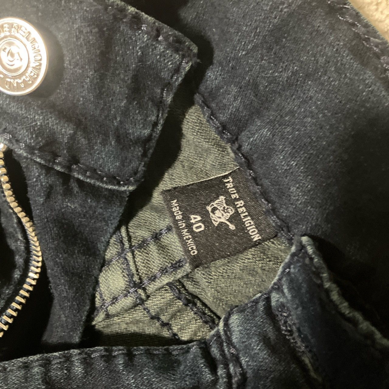 True Religion True Religion Size US 40 / EU 56 - 3 Thumbnail