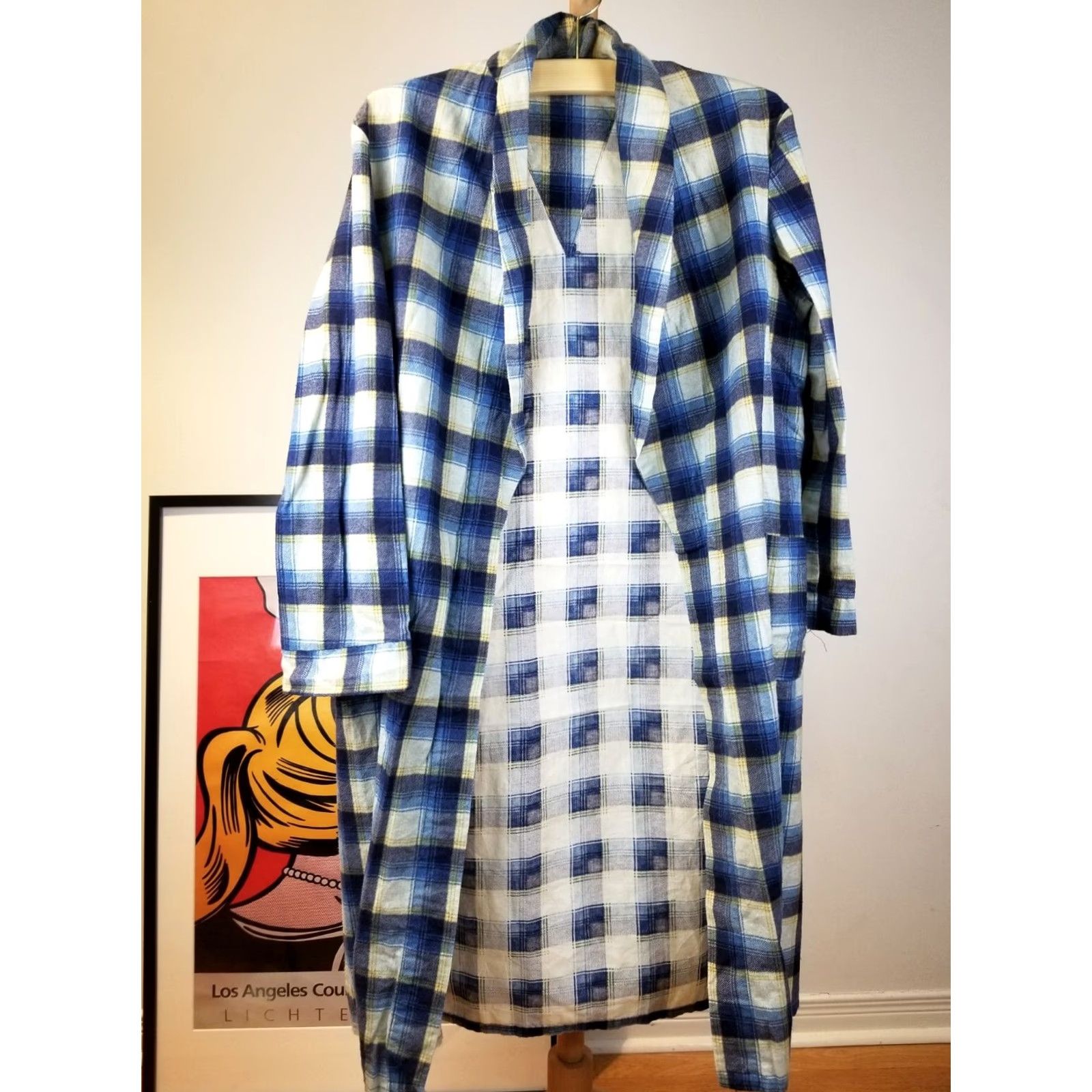 Vintage VINTAGE FLANNEL SHADOW CHECK BATH ROBE M MEDIUM BLUE beltless UNKNOWN 50's Men Robe Size ONE SIZE - 2 Thumbnail