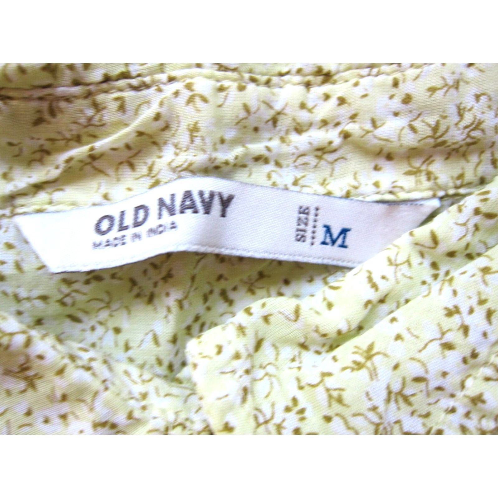 Old Navy Old Navy Cotton Lightweight Yellow Floral Collar Button Up Long Sleeve Blouse M Size M / US 6-8 / IT 42-44 - 4 Thumbnail
