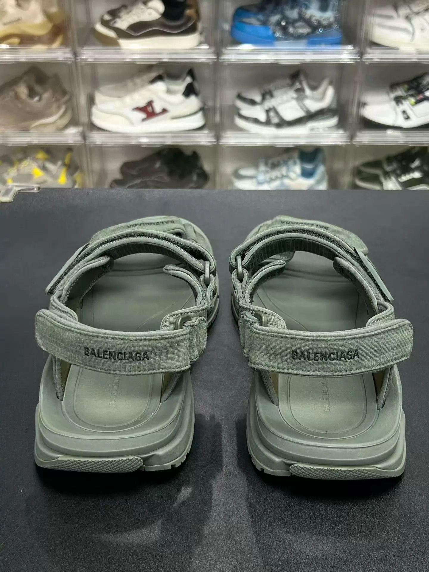 Balenciaga Balenciaga Velcro Sandals EUR 41 Worn 1x Like New SS Size US 8 / EU 41 - 7 Thumbnail