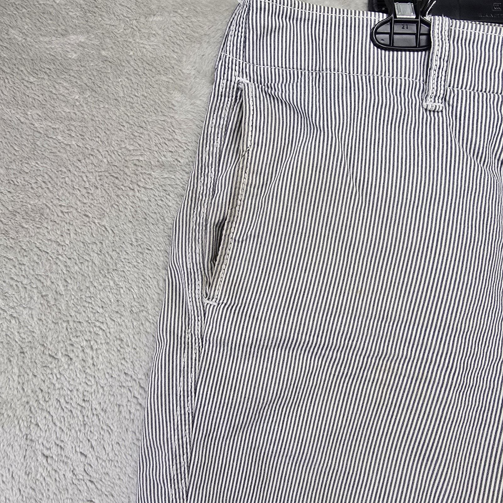 Hollister Hollister Shorts Mens 36 White Striped Classic Fit *FLAWS* Size US 36 / EU 52 - 4 Thumbnail