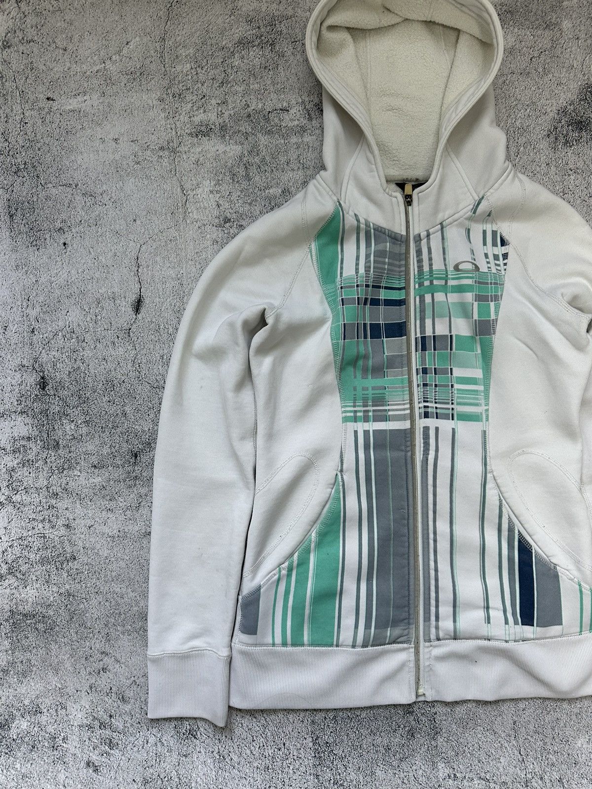 Oakley Vintage Oakley Zip Fleece Hodie Y2K Fit Logo Size M / US 6-8 / IT 42-44 - 2 Thumbnail