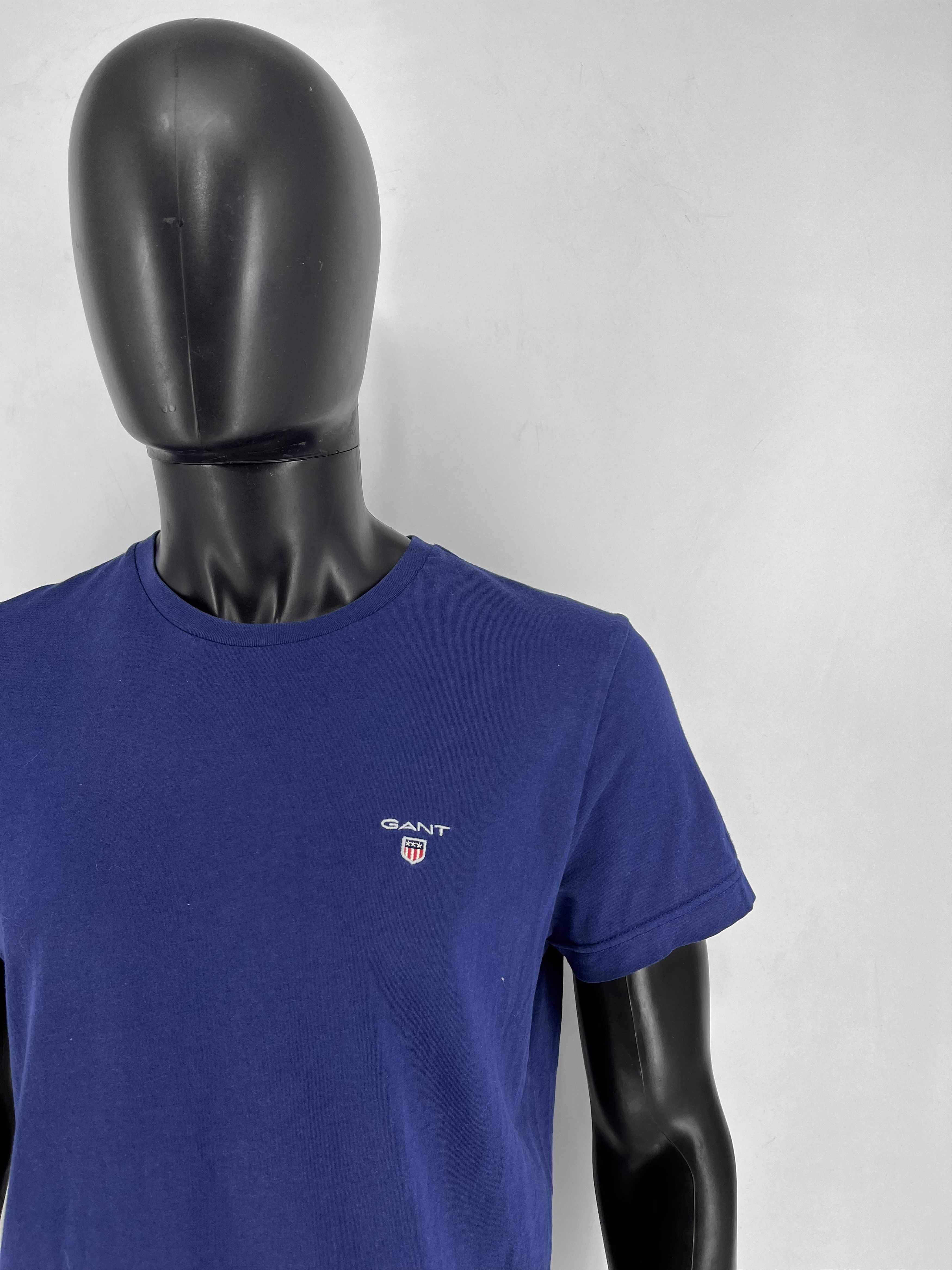 Gant × Vintage GANT Men`s Navy Long Sleeve TShirt Size M Size US M / EU 48-50 / 2 - 6 Thumbnail