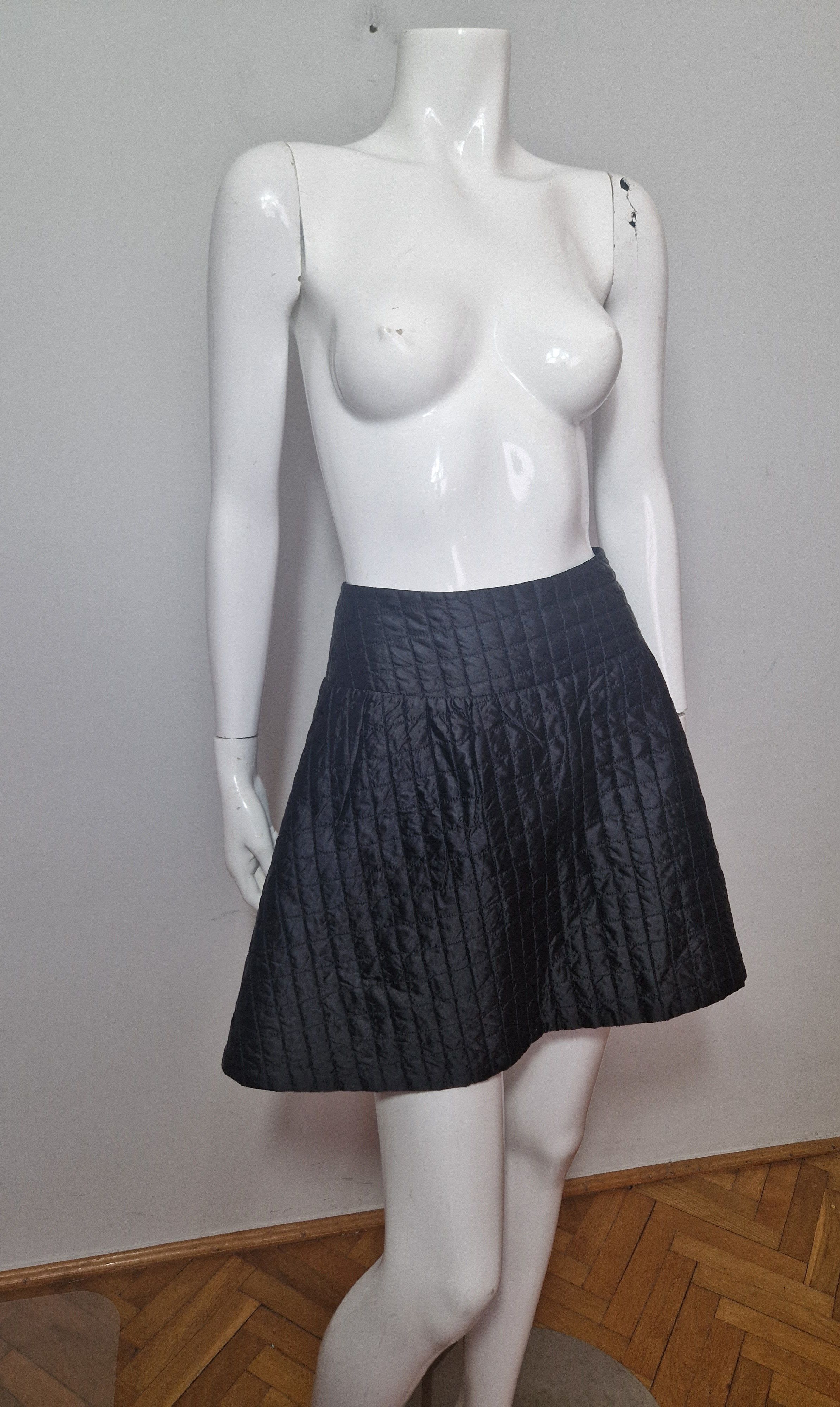 Prada Prada skirt Size 27" / US 4 / IT 40 - 3 Thumbnail