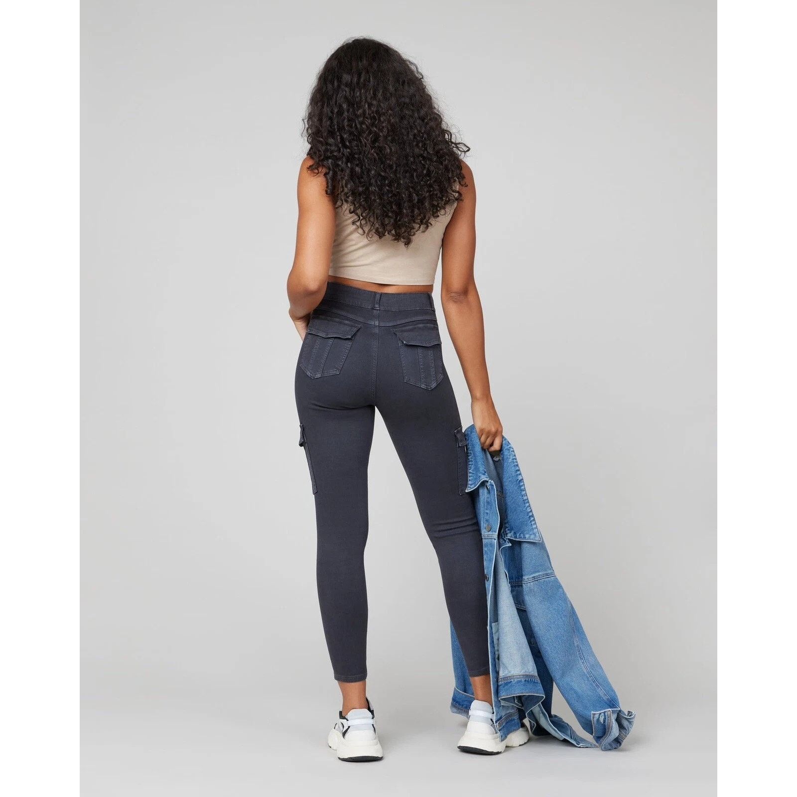 Spanx SPANX Stretch Twill Ankle Cargo Pant Black Mid Rise Pull On Size 30" / US 8 / IT 44 - 8 Thumbnail