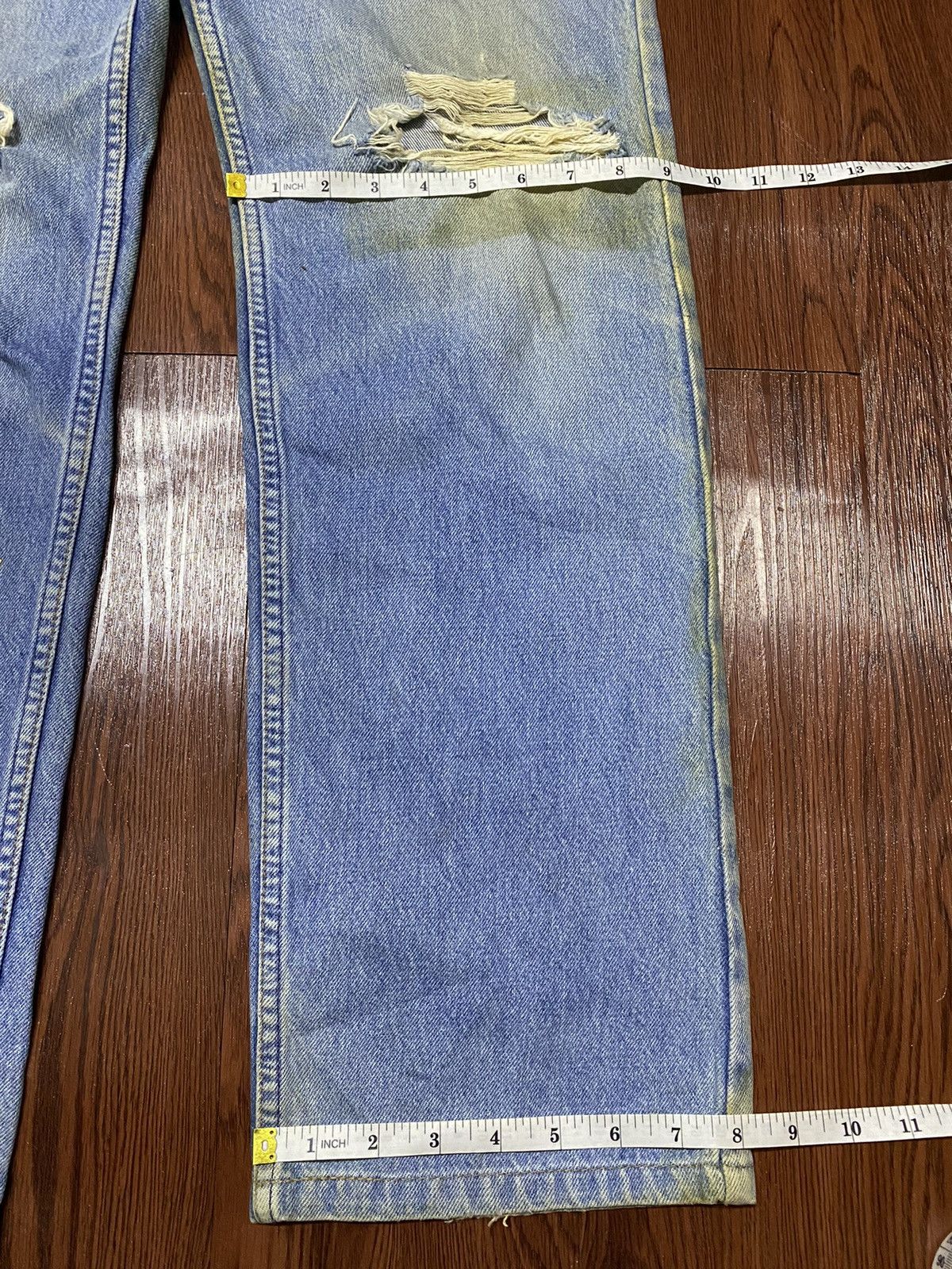 Levi's Vintage Clothing Vintage Levis515 Grunge Style Distressed Loose Jeans Size US 33 - 13 Thumbnail