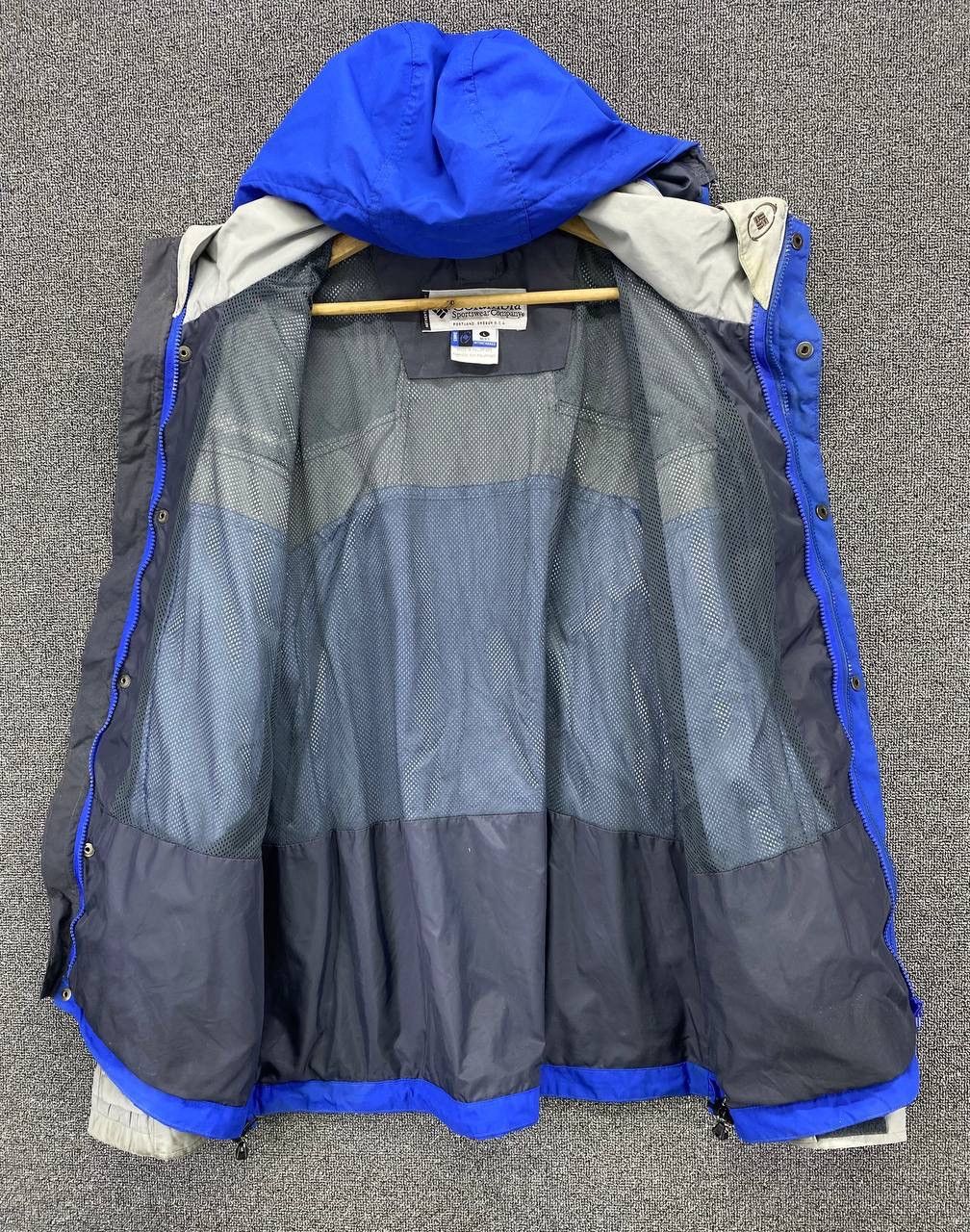 Columbia Vintage Columbia Hooded Light Jacket Size US L / EU 52-54 / 3 - 7 Thumbnail
