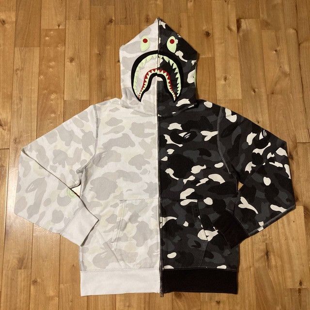 Bape Glow in the dark BAPE City camo shark full zip hoodie APE Size US L / EU 52-54 / 3 - 2 Thumbnail