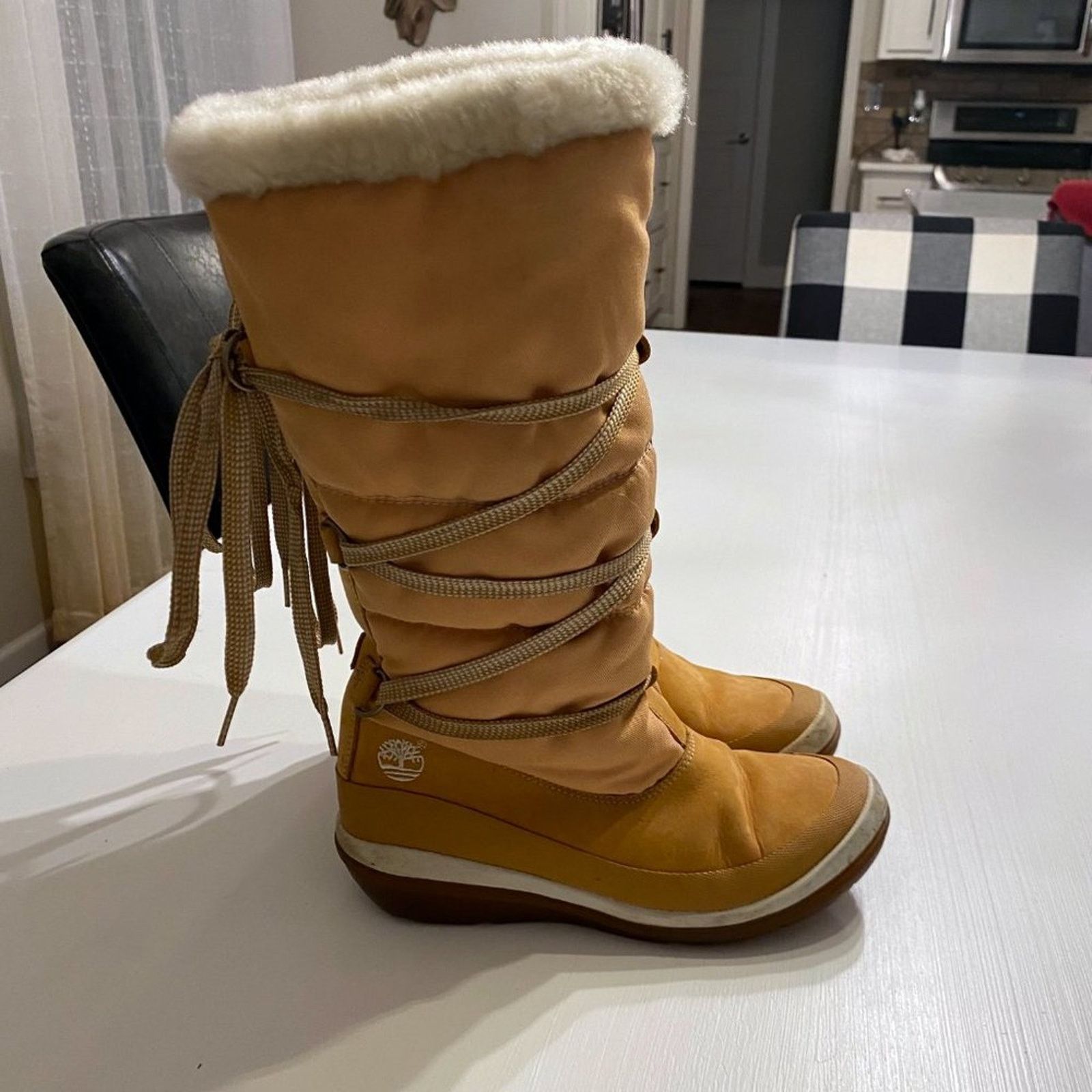 Timberland Timberland Shearling Lined Winter Boots Mid Calf Cozy Size 6 Size US 6 / IT 36 - 3 Thumbnail
