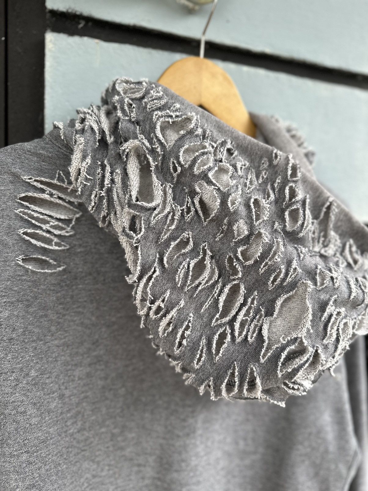 If Six Was Nine Uniqlo Undercover-Distressed Hoodie Ifsixwasnine lgb Size US M / EU 48-50 / 2 - 5 Thumbnail