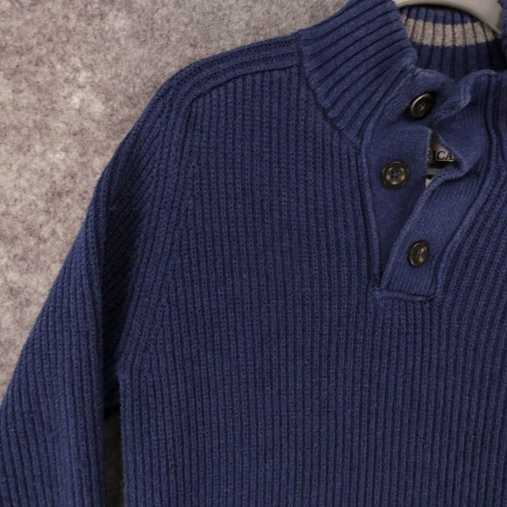 American Eagle Outfitters American Eagle Sweater Womens Large Cable Knit Blue w Henley Button Collar Size L / US 10 / IT 46 - 3 Thumbnail