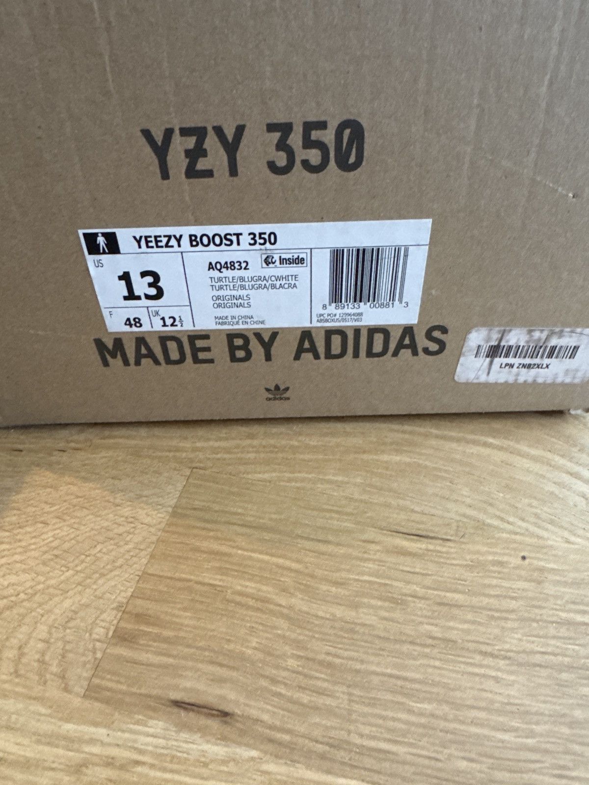 Adidas Adidas Yeezy Turtledove 2022 size 13 Size US 13 / EU 46 - 7 Thumbnail