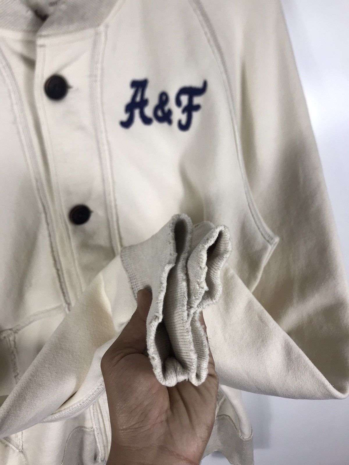 Abercrombie & Fitch 🔥Abercrombie & Fitch Muscle Button Shirt Sweater Size US L / EU 52-54 / 3 - 8 Thumbnail