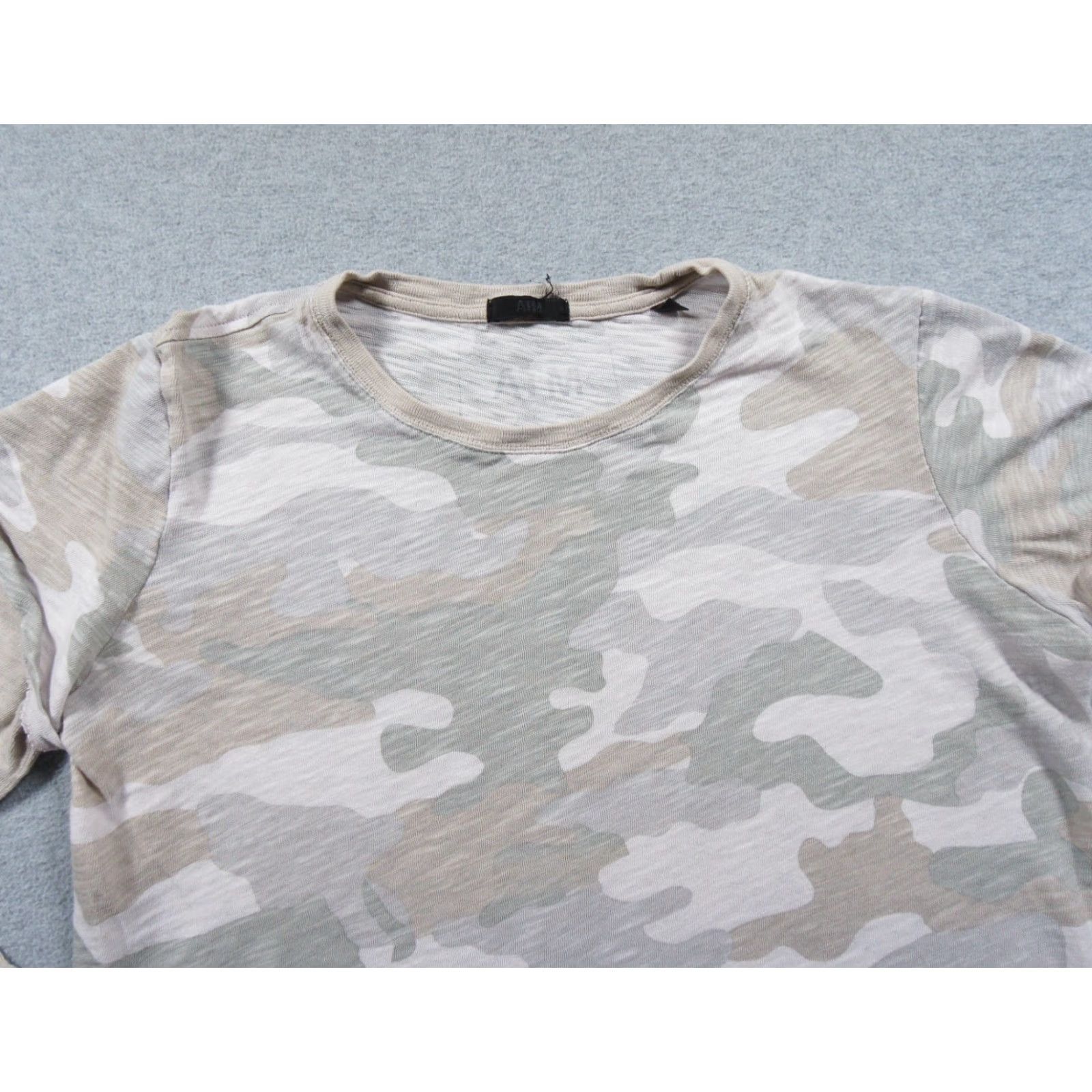 Vintage ATM Shirt Womens Large Camo Long Sleeve Lightweight Tee Distressed Worn Ladies Size L / US 10 / IT 46 - 2 Thumbnail
