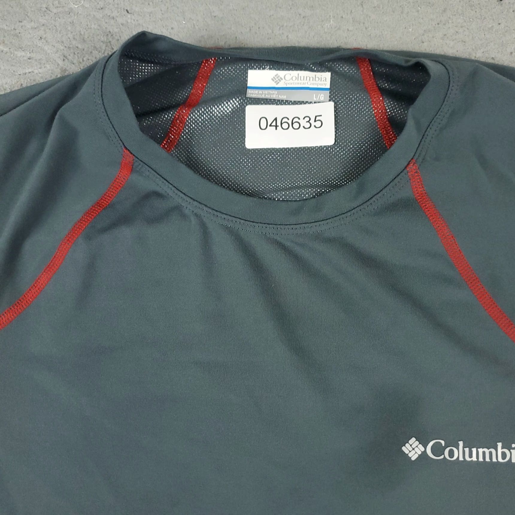 Vintage Columbia Men's Large Gray Long Sleeve Casual T-Shirt, Crew Neck, American Sports Theme Size US L / EU 52-54 / 3 - 2 Thumbnail